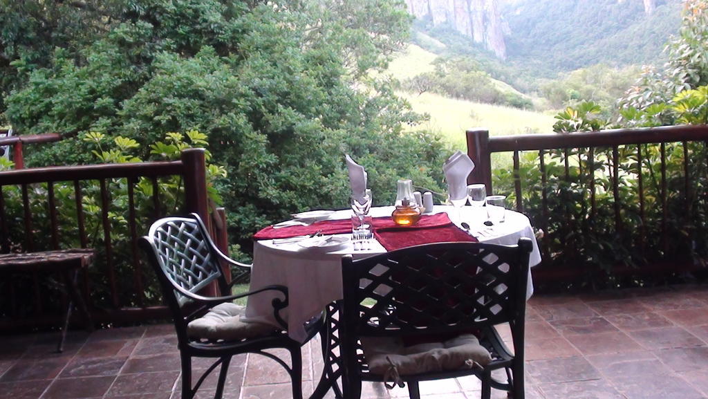 Forest Creek Lodge & Spa Dullstroom Exterior foto